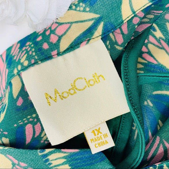 SOLD ModCloth Truly You Floral Green Overlay - Picture 8 of 8